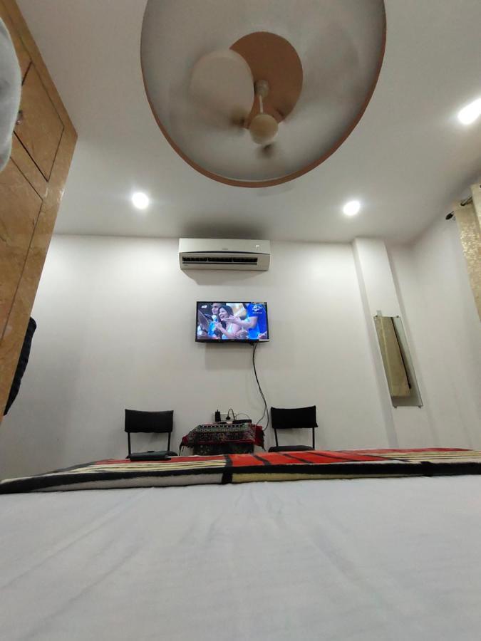 Aroma Homestay Udaipur Luaran gambar