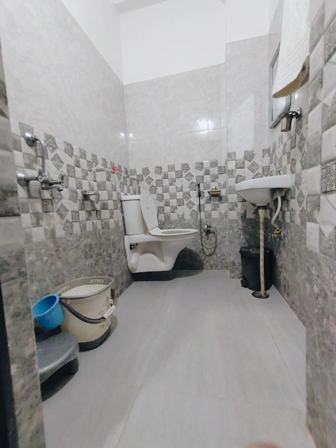Aroma Homestay Udaipur Luaran gambar
