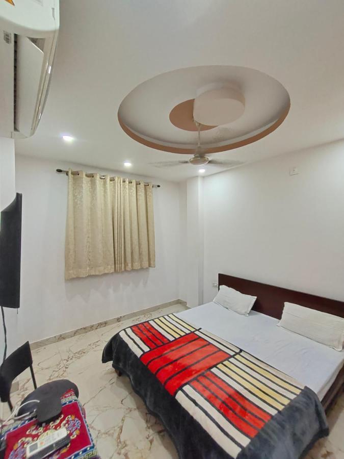 Aroma Homestay Udaipur Luaran gambar